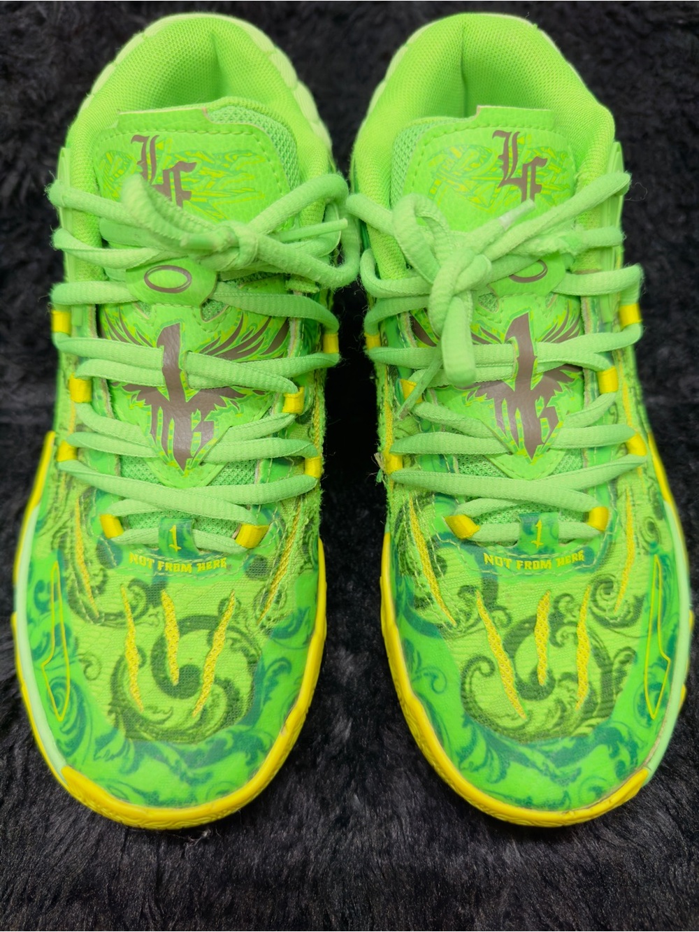 Puma Kids Bright Lime and Yellow Patterned Lace-Up Sneakers